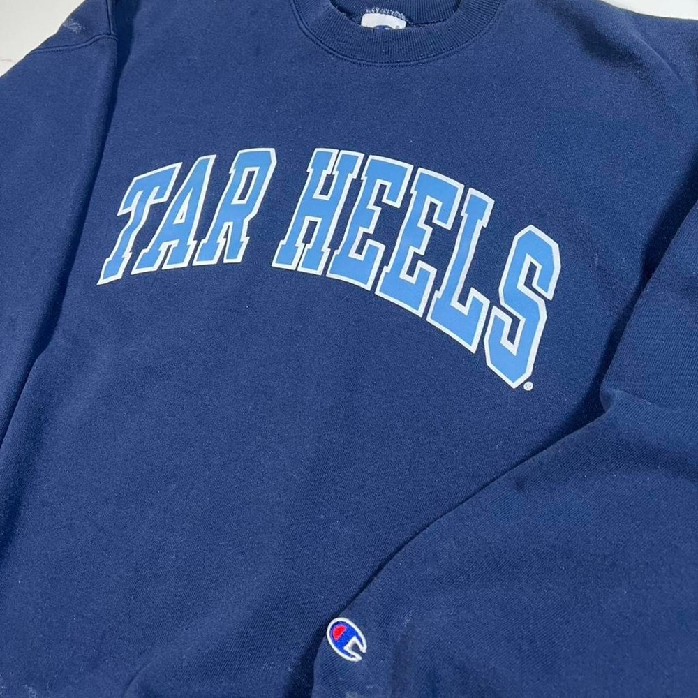Vintage champion university of North Carolina Tar Heels graphic crewneck